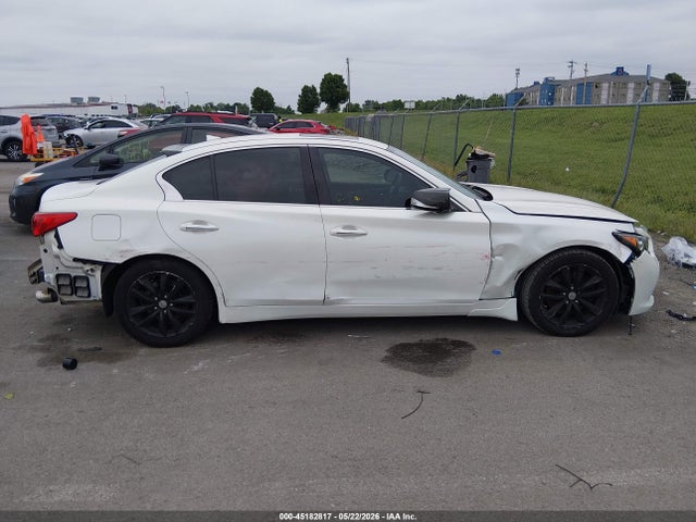INFINITI Q50 3.0t Premium