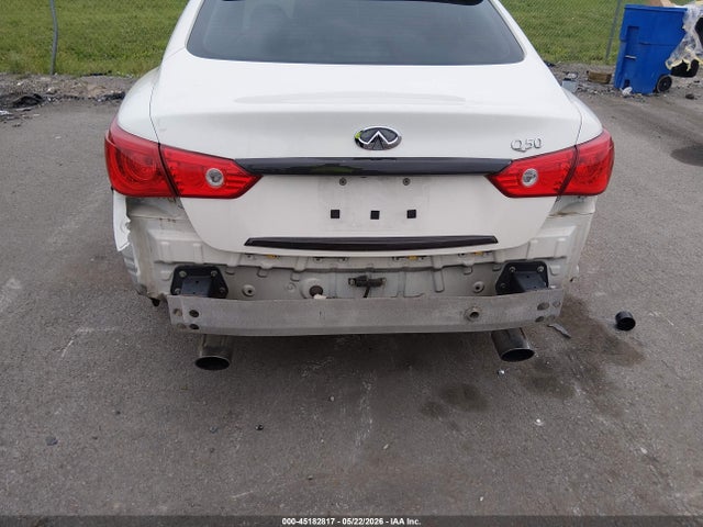 INFINITI Q50 3.0t Premium