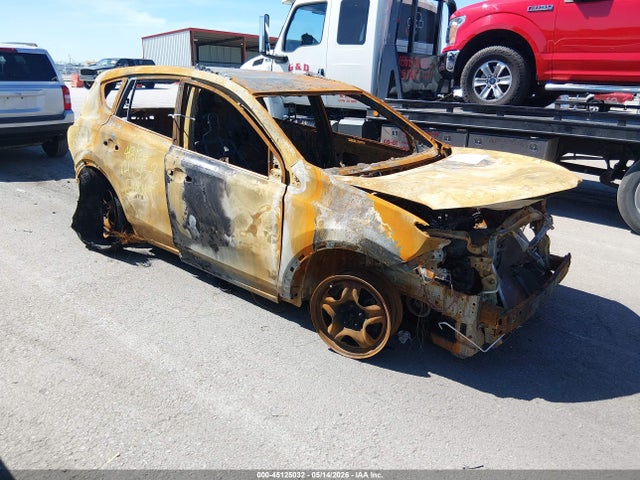 Salvage Toyota RAV4 Image