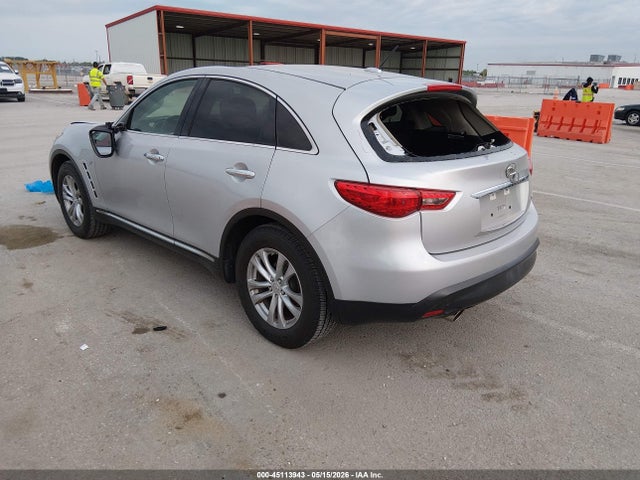 INFINITI Qx
