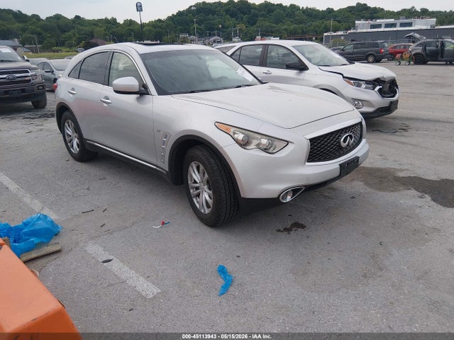 Salvage INFINITI Qx Image