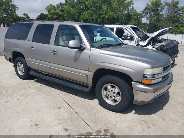 Salvage Chevrolet Suburban 1500 Image