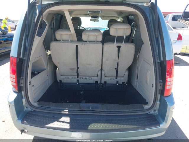 Chrysler Town & Country Touring