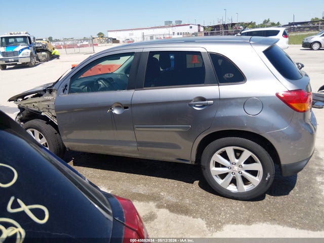 Mitsubishi Outlander Es