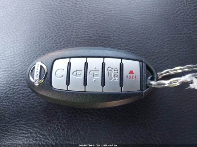 Nissan Pathfinder Sl