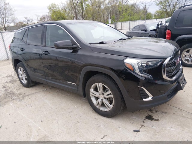 Salvage GMC Terrain Image