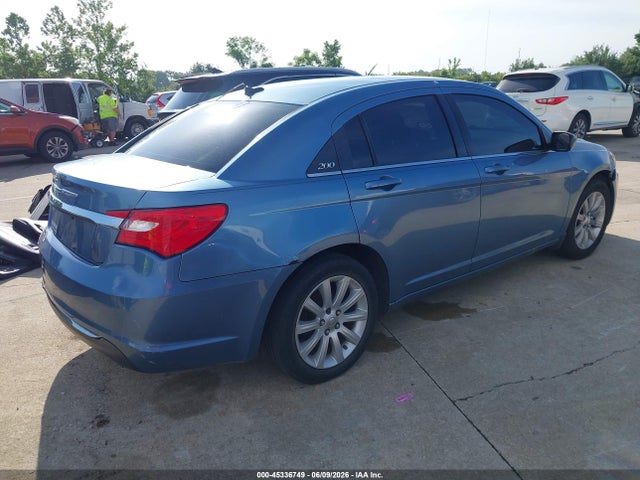 Chrysler 200 Touring