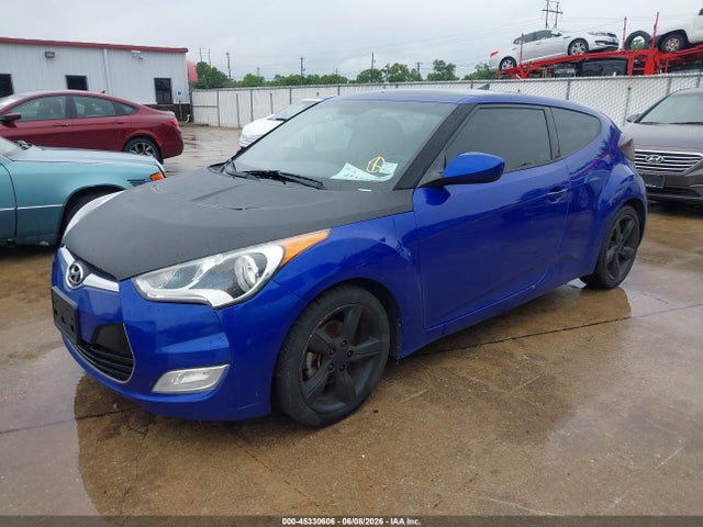 Hyundai VELOSTER