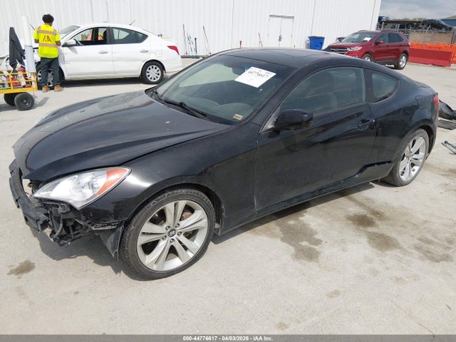 Hyundai Genesis 2.0t Premium