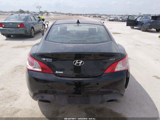 Hyundai Genesis 2.0t Premium