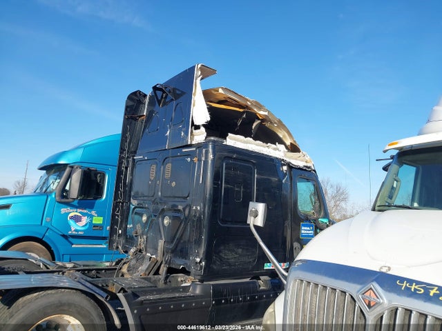 Freightliner Cascadia 125