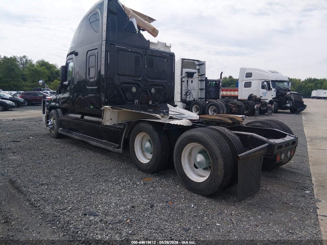Freightliner Cascadia 125