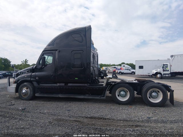 Freightliner Cascadia 125