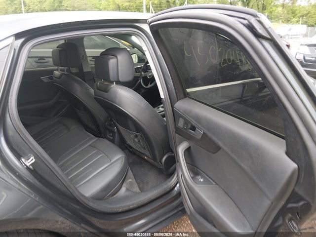 Audi A4 45 Premium