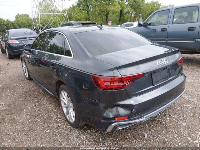 Audi A4 45 Premium
