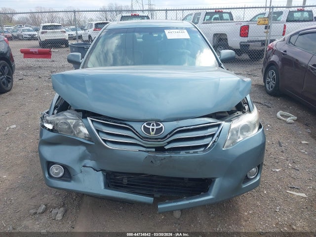 Toyota Camry Xle