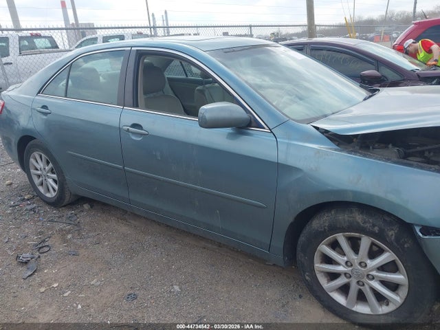 Toyota Camry Xle