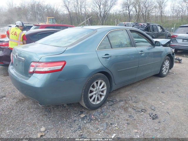 Toyota Camry Xle