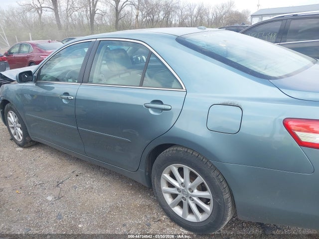 Toyota Camry Xle