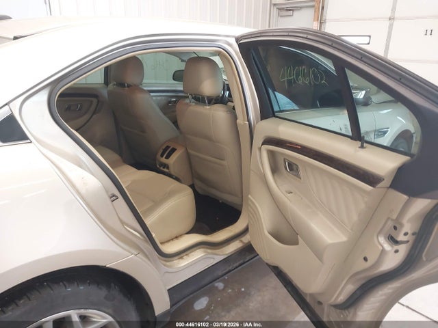 Ford Taurus Limited