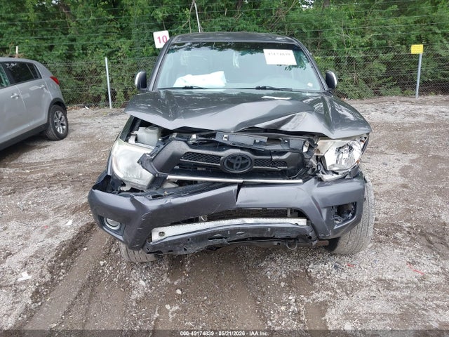 Toyota Tacoma Base V6
