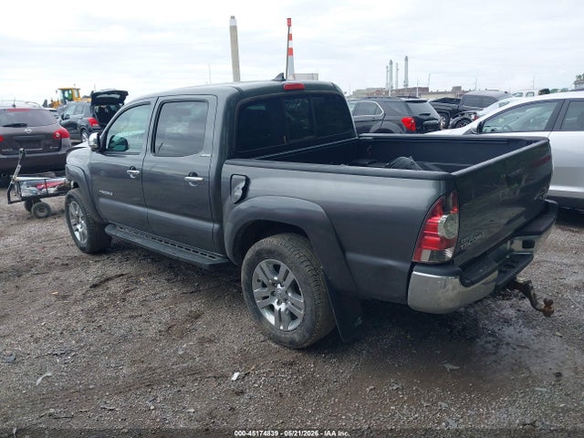 Toyota Tacoma Base V6