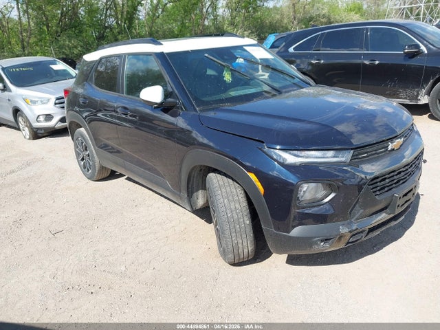 Salvage Chevrolet Trailblazer Image