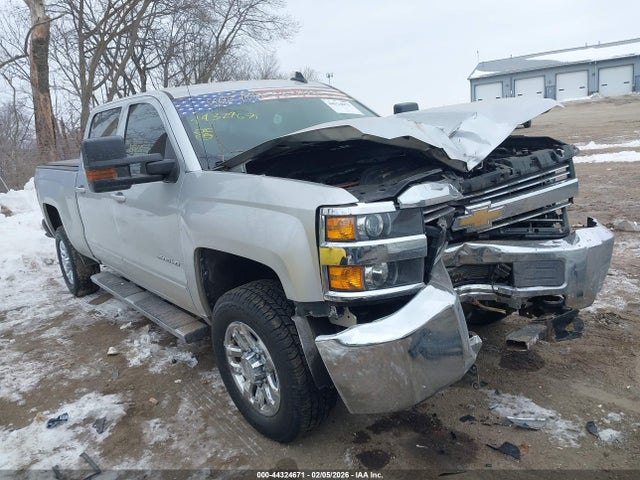 Salvage Chevrolet Silverado 2500 Image