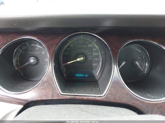Ford Taurus Sel