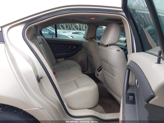 Ford Taurus Sel