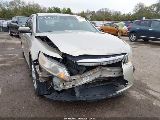 Ford Taurus Sel