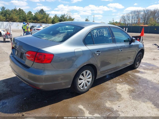 Volkswagen Jetta 2.0l S