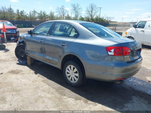 Volkswagen Jetta 2.0l S