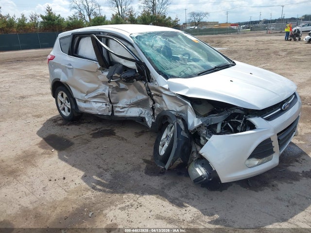 Salvage Ford Escape Image