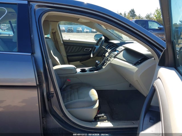 Ford Taurus Se