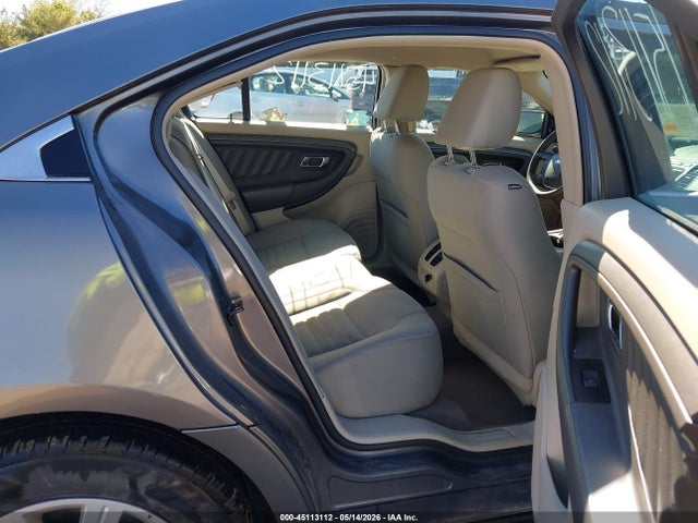 Ford Taurus Se