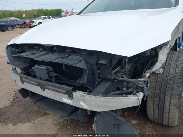 Hyundai Genesis 3.8