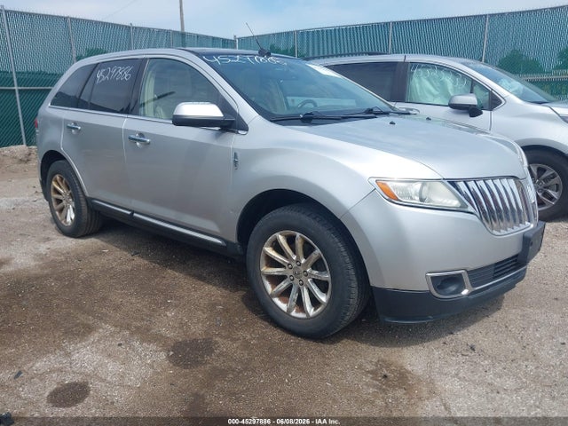 Salvage Lincoln MKX Image