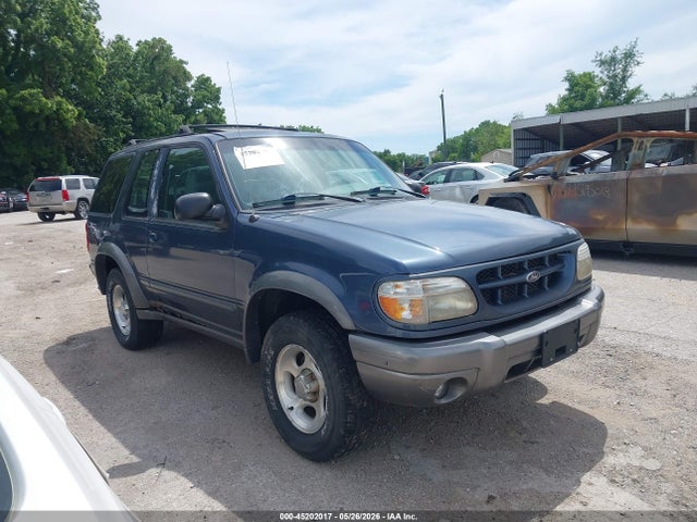 Salvage Ford Explorer Image