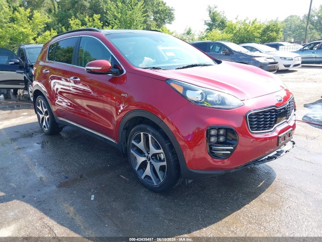 Salvage Kia Sportage Image