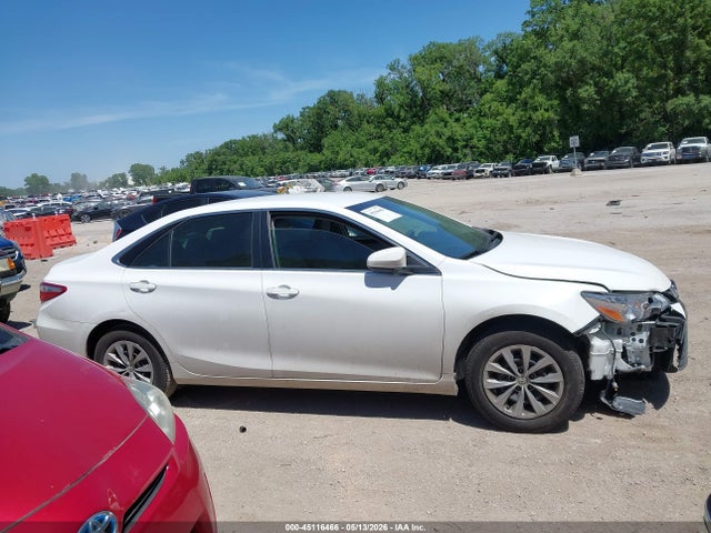 Toyota Camry Le