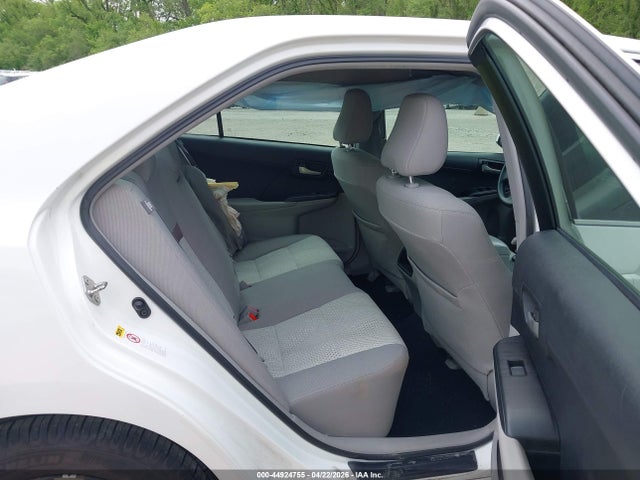 Toyota Camry Le