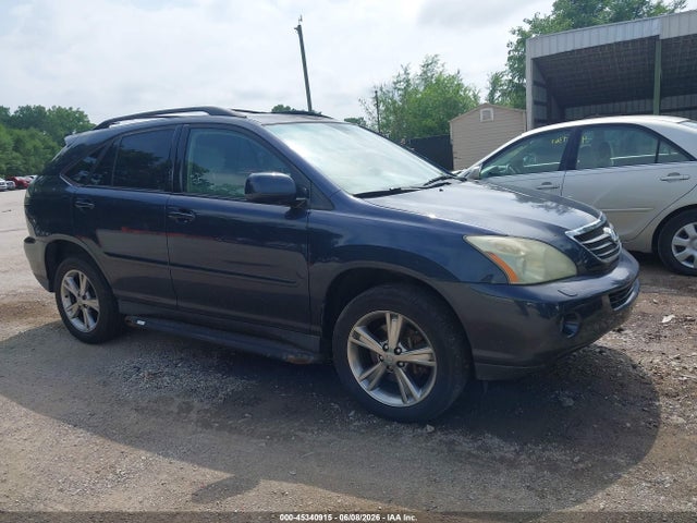Salvage Lexus RX Image