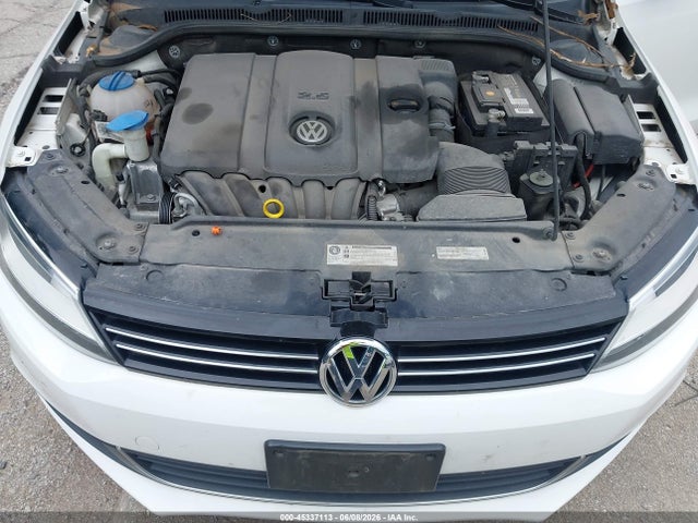 Volkswagen Jetta 2.5l Se