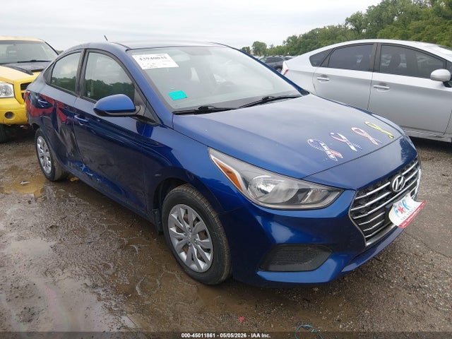 Salvage Hyundai ACCENT Image