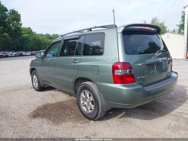 Toyota Highlander 3rd Row