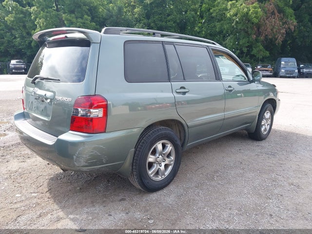 Toyota Highlander 3rd Row