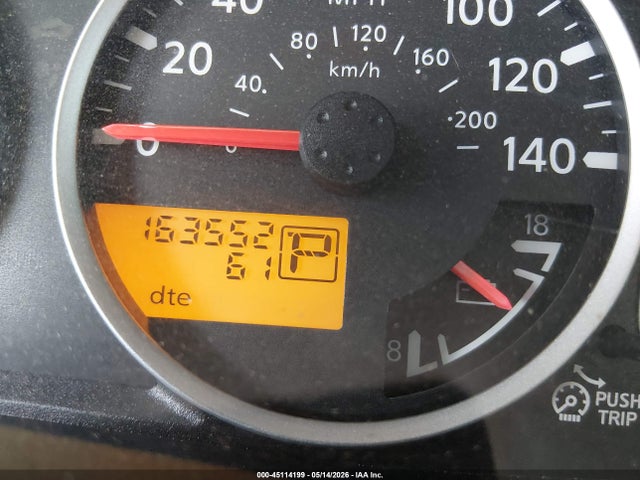 Nissan Frontier Le