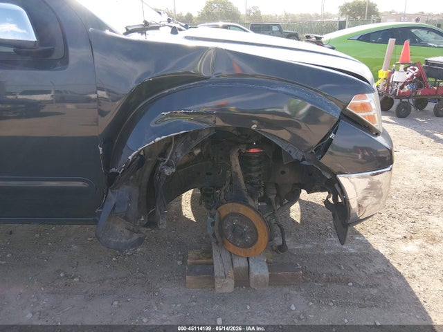 Nissan Frontier Le