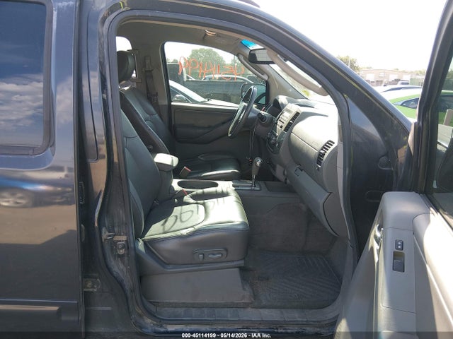Nissan Frontier Le